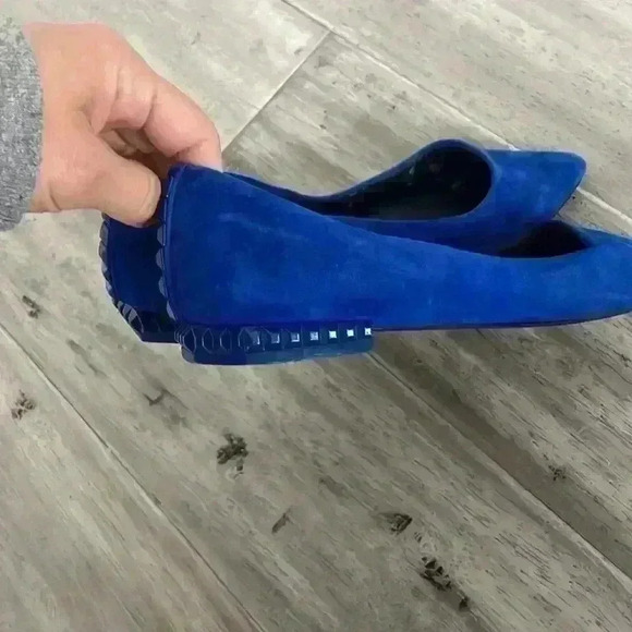 Rebecca Minkoff Cobalt Blue Suede Studded Fltas sz 5.5 - Picture 6 of 12